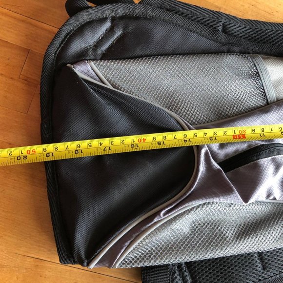 Duro Sport Hiking Cycling Hydration Backpack Sport Daypack Bag, NO BLADDER - Picture 7 of 9